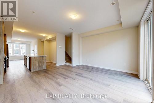 1325 Shevchenko Boulevard, Oakville, ON - Indoor Photo Showing Other Room