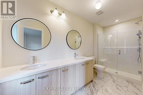 1325 Shevchenko Boulevard, Oakville, ON - Indoor Photo Showing Bathroom