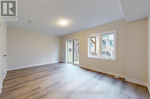 1325 Shevchenko Boulevard, Oakville, ON - Indoor Photo Showing Other Room