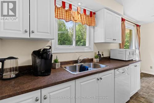 40 Glen Watford Road, Cobourg, ON - Indoor Photo Showing Kitchen With Double Sink