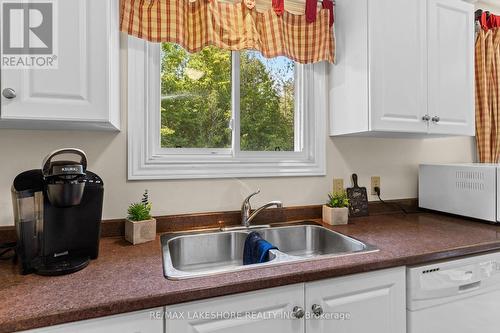 40 Glen Watford Road, Cobourg, ON - Indoor Photo Showing Kitchen With Double Sink