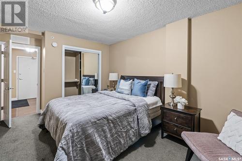 1706 320 5Th Avenue N, Saskatoon, SK - Indoor Photo Showing Bedroom