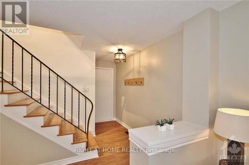 83 Grady Crescent, Ottawa, ON - Indoor Photo Showing Other Room