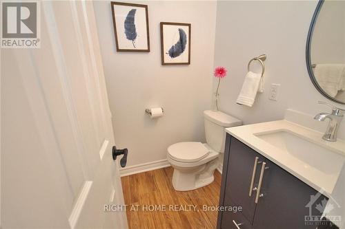 83 Grady Crescent, Ottawa, ON - Indoor Photo Showing Bathroom