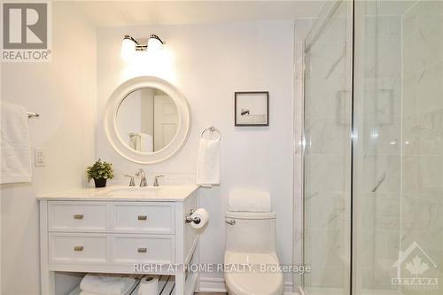 83 Grady Crescent, Ottawa, ON - Indoor Photo Showing Bathroom