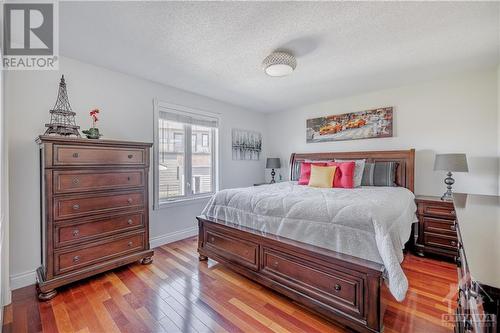 1135 Caprice Court, Ottawa, ON - Indoor Photo Showing Bedroom