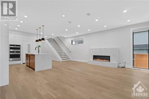 185 A & B Carleton Avenue, Ottawa, ON - Indoor With Fireplace