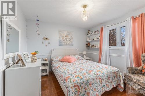 1699 Fieldstone Crescent, Ottawa, ON - Indoor Photo Showing Bedroom