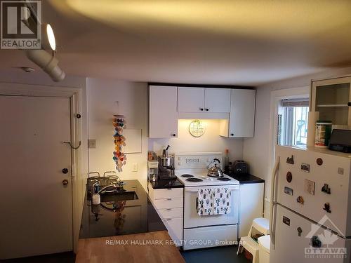 232 St Patrick Street, Ottawa, ON - Indoor Photo Showing Kitchen