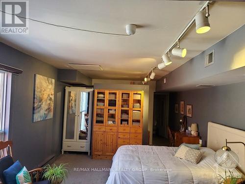 232 St Patrick Street, Ottawa, ON - Indoor Photo Showing Bedroom