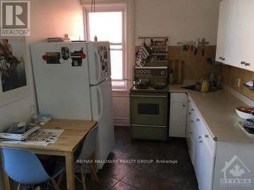 232 St Patrick Street, Ottawa, ON - Indoor Photo Showing Kitchen