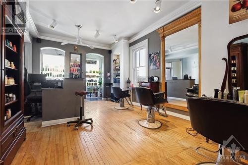 232 St Patrick Street, Ottawa, ON - Indoor