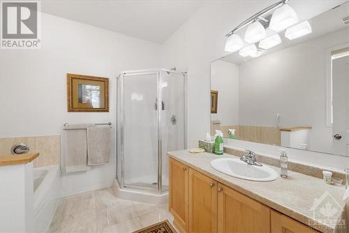 146 Esterbrook Drive, Ottawa, ON - Indoor Photo Showing Bathroom