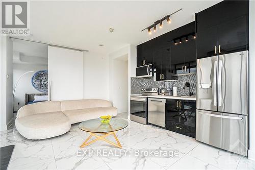 1501 - 179 George Street, Ottawa, ON - Indoor Photo Showing Kitchen With Stainless Steel Kitchen