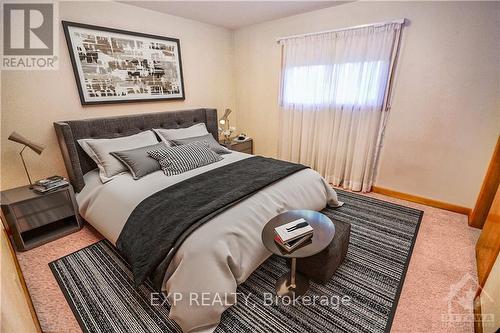 203 Shirley Avenue, Cornwall (717 - Cornwall), ON - Indoor Photo Showing Bedroom