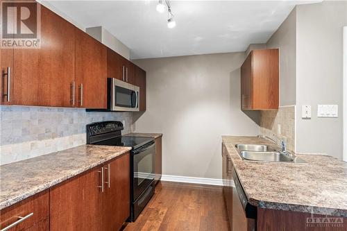 1113 Stittsville Main Street Unit#G, Ottawa, ON - Indoor Photo Showing Kitchen With Double Sink