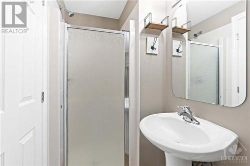 1113 Stittsville Main Street Unit#G, Ottawa, ON - Indoor Photo Showing Bathroom