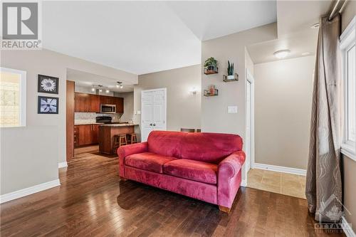 1113 Stittsville Main Street Unit#G, Ottawa, ON - Indoor Photo Showing Living Room