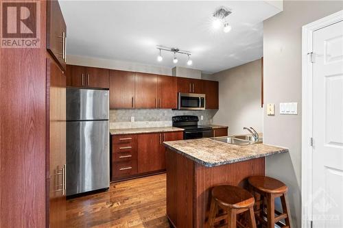 1113 Stittsville Main Street Unit#G, Ottawa, ON - Indoor Photo Showing Kitchen With Stainless Steel Kitchen With Double Sink