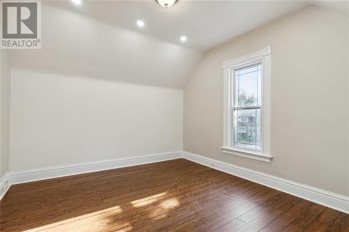 156 Queen Street, Sarnia, ON - Indoor Photo Showing Other Room