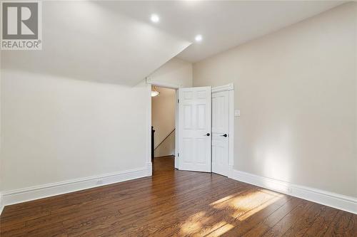 156 Queen Street, Sarnia, ON - Indoor Photo Showing Other Room