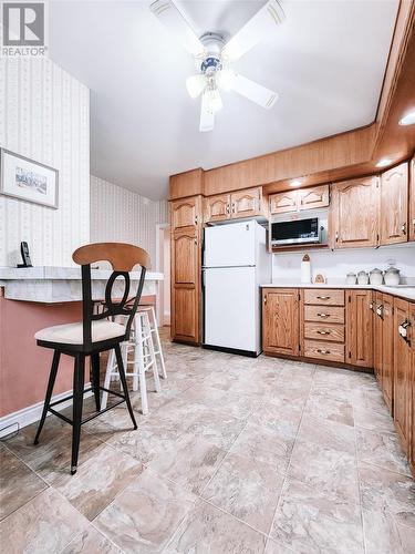 12 Richmond Street, Grand Falls Windsor, NL - Indoor Photo Showing Kitchen