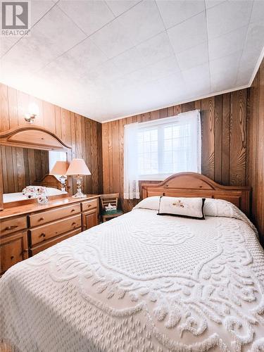 12 Richmond Street, Grand Falls Windsor, NL - Indoor Photo Showing Bedroom