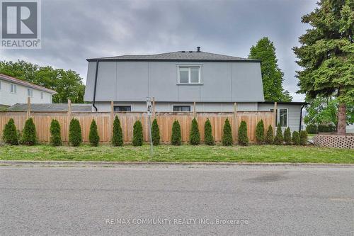 33 Windsor Avenue, Ajax, ON - Outdoor