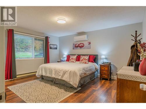 506 201St Avenue, Castlegar, BC - Indoor Photo Showing Bedroom