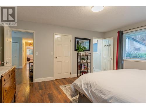 506 201St Avenue, Castlegar, BC - Indoor Photo Showing Bedroom