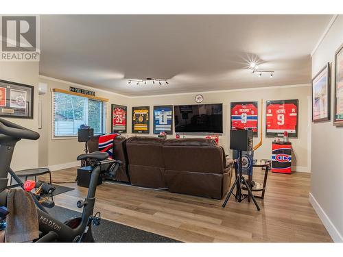 506 201St Avenue, Castlegar, BC - Indoor Photo Showing Gym Room