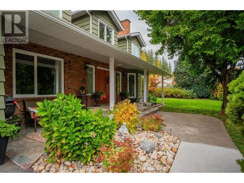 506 201St Avenue, Castlegar, BC - Outdoor With Deck Patio Veranda