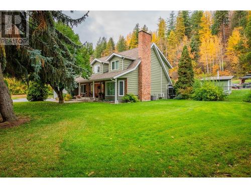 506 201St Avenue, Castlegar, BC - Outdoor With Deck Patio Veranda