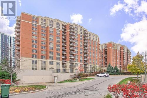 311 - 73 King William Crescent, Richmond Hill, ON - Outdoor With Facade