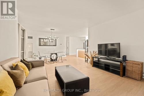 1212 - 35 Mariner Terrace, Toronto, ON - Indoor Photo Showing Living Room