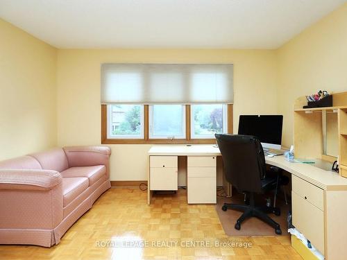 4229 Capilano Crt, Mississauga, ON - Indoor Photo Showing Office