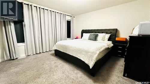 866 Childers Rise, Saskatoon, SK - Indoor Photo Showing Bedroom