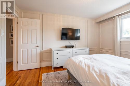 1 - 2400 Whaley Drive, Mississauga, ON - Indoor Photo Showing Bedroom