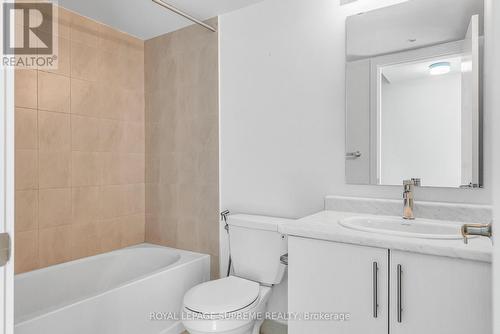 5 - 3473 Widdicombe Way, Mississauga, ON - Indoor Photo Showing Bathroom