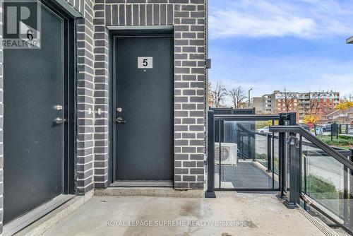 5 - 3473 Widdicombe Way, Mississauga, ON - Outdoor With Exterior