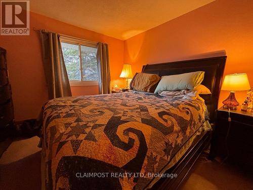 404 Louise Avenue, Timmins (Riverpark), ON - Indoor Photo Showing Bedroom