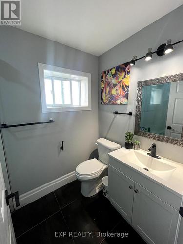 51 Foxwell Street, Toronto, ON - Indoor Photo Showing Bathroom