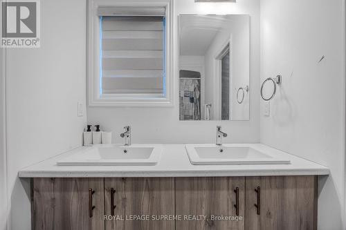 101 Sebastian Street, Blue Mountains, ON - Indoor Photo Showing Bathroom