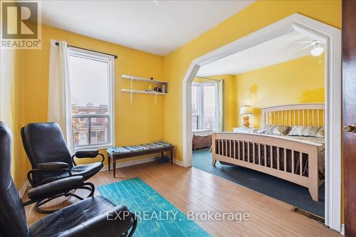 63 Clyde Street, Hamilton, ON - Indoor Photo Showing Bedroom