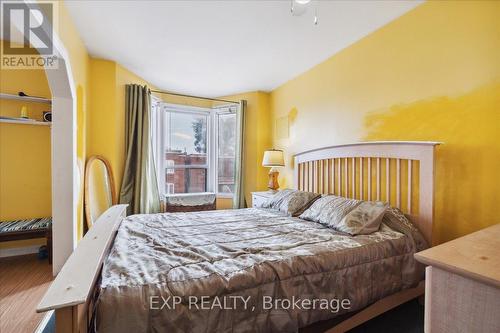 63 Clyde Street, Hamilton, ON - Indoor Photo Showing Bedroom