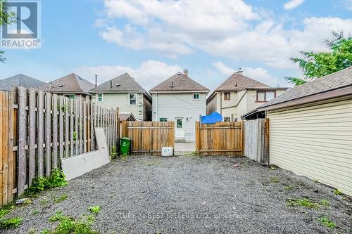 28 Francis Street, Hamilton, ON - Outdoor