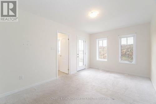 227 Gillespie Drive, Brantford, ON - Indoor Photo Showing Other Room