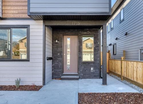 101-1715 Fairford Drive, Penticton, BC - Outdoor