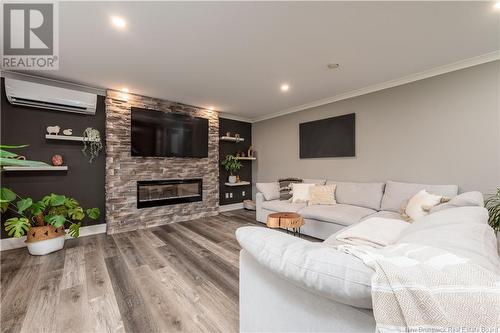 81 Murray, Saint-Antoine, NB - Indoor Photo Showing Living Room With Fireplace