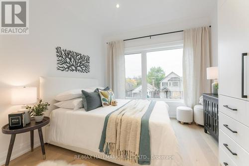 211 Woodycrest Avenue, Toronto, ON - Indoor Photo Showing Bedroom